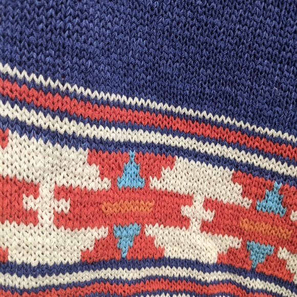 American Eagle Knit Sweater - Picture 4 of 5
